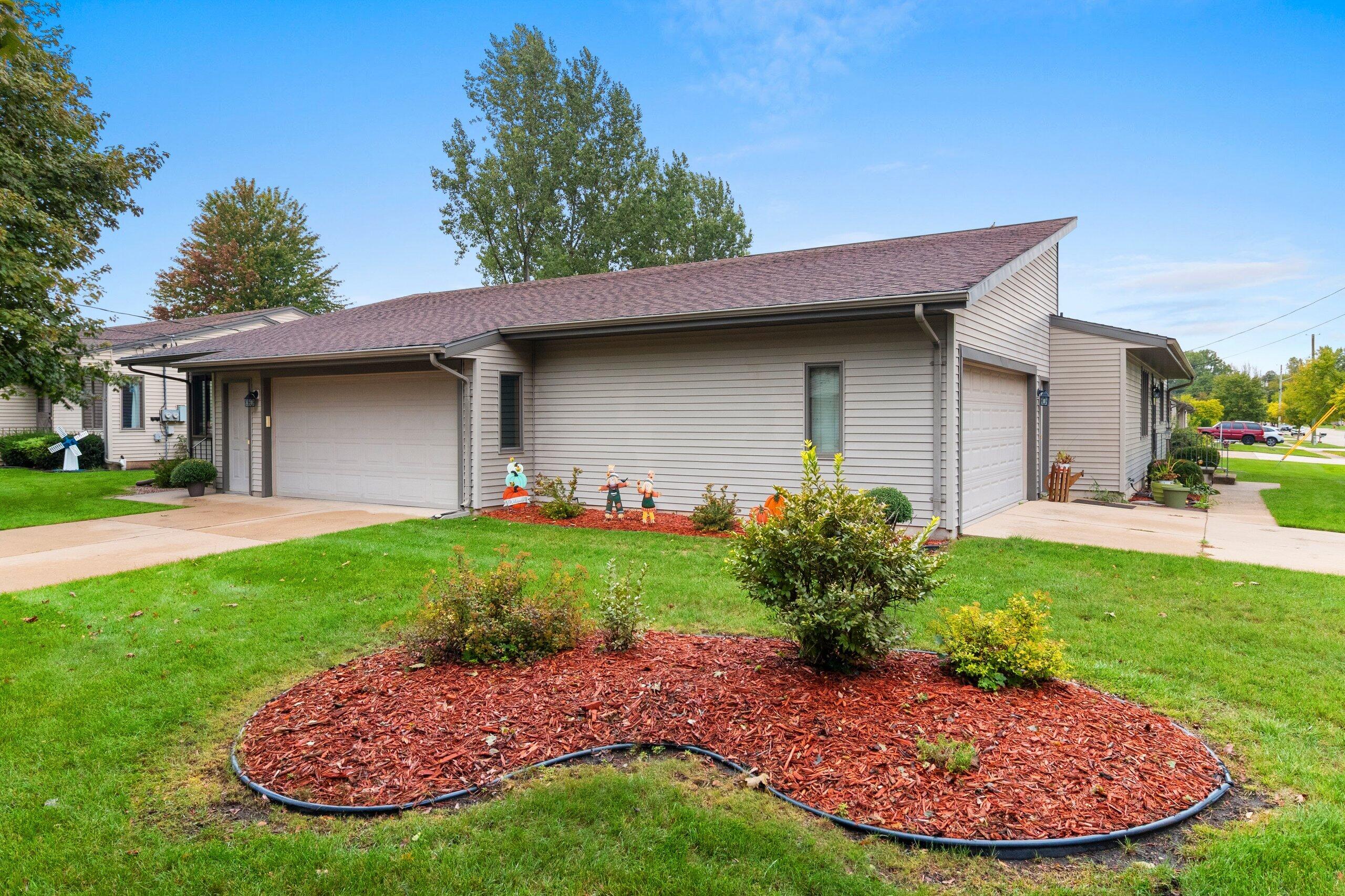 3504 Joseph Road Manitowoc, WI 54220 - Photo 40 of 50 004-3504JosephRoad-Manitowoc-WI-54220-SM