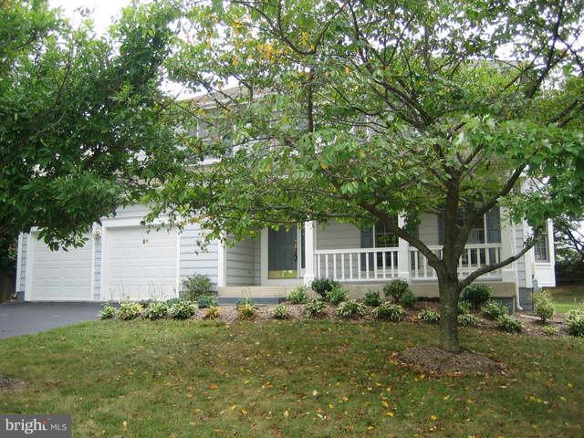9607 Kings Grant Road Laurel, MD 20723 - Photo 2 of 14 Exterior (Front)