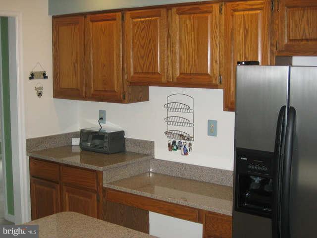 9607 Kings Grant Road Laurel, MD 20723 - Photo 12 of 14 Kitchen