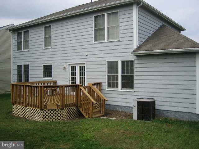9607 Kings Grant Road Laurel, MD 20723 - Photo 14 of 14 Exterior (Rear)