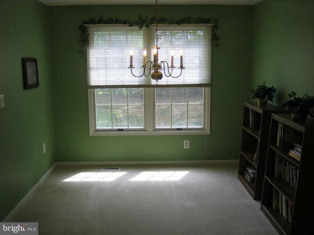 9607 Kings Grant Road Laurel, MD 20723 - Photo 4 of 14 Dining Room