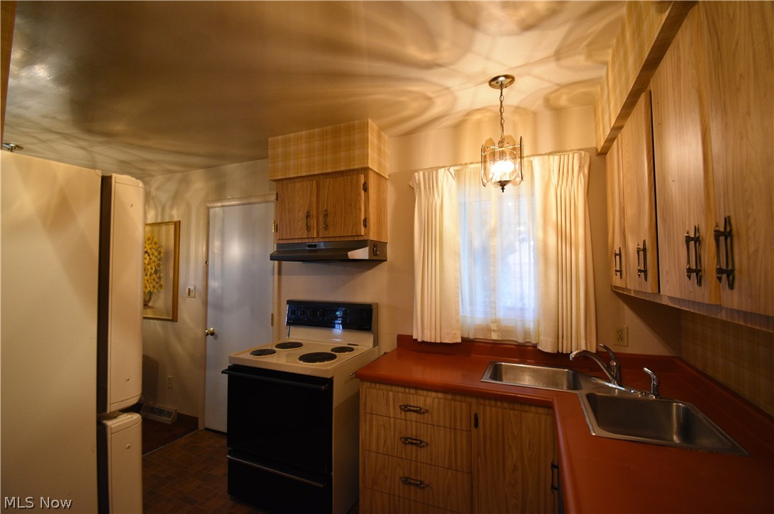 345 Overlook Boulevard Struthers, OH 44471 - Photo 11 of 35 Gallery Image 11