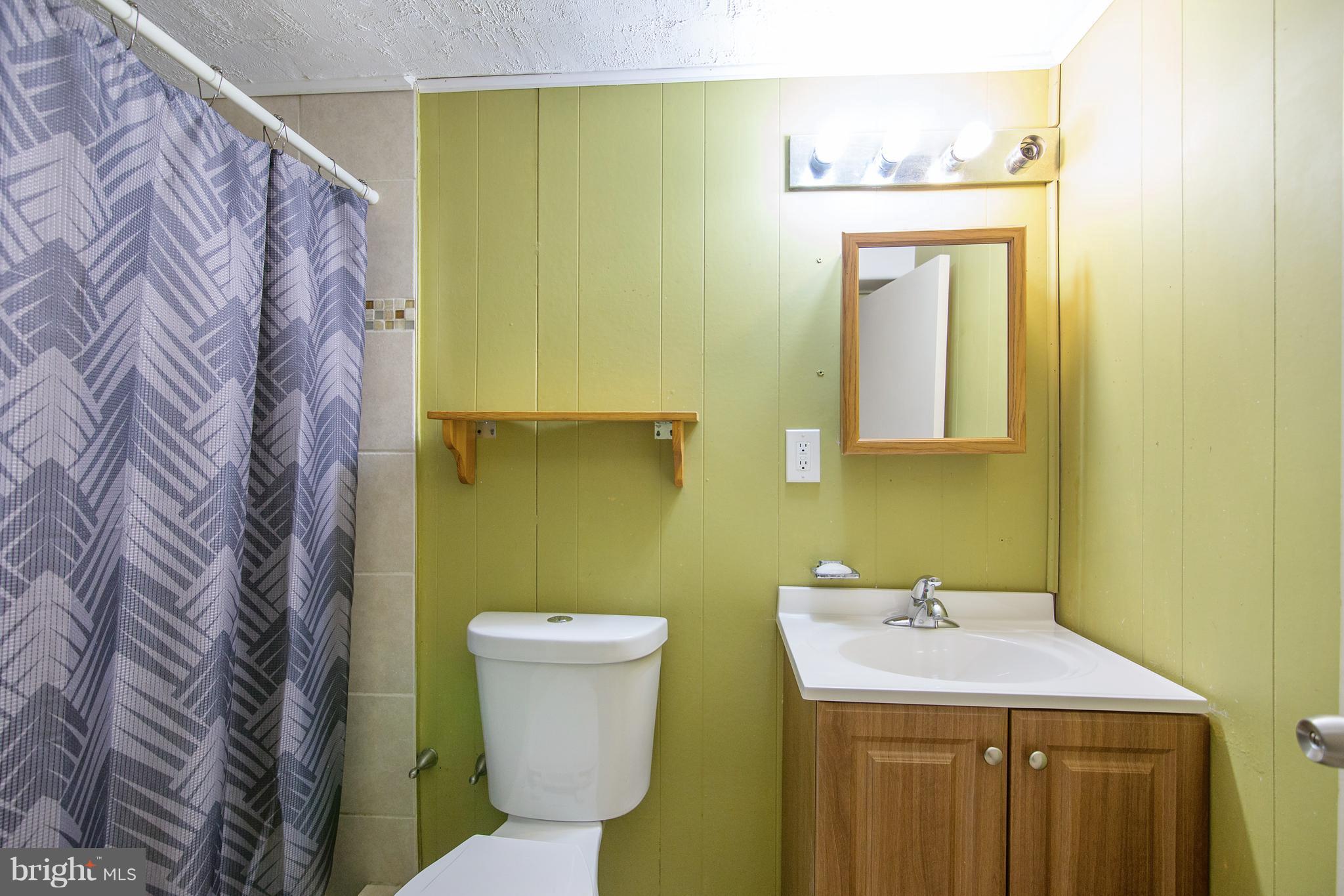 12916 Goodhill Road Silver Spring, MD 20906 - Photo 20 of 26 Bath
