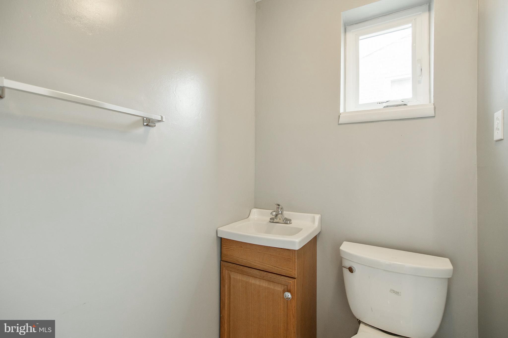 12916 Goodhill Road Silver Spring, MD 20906 - Photo 21 of 26 Bath