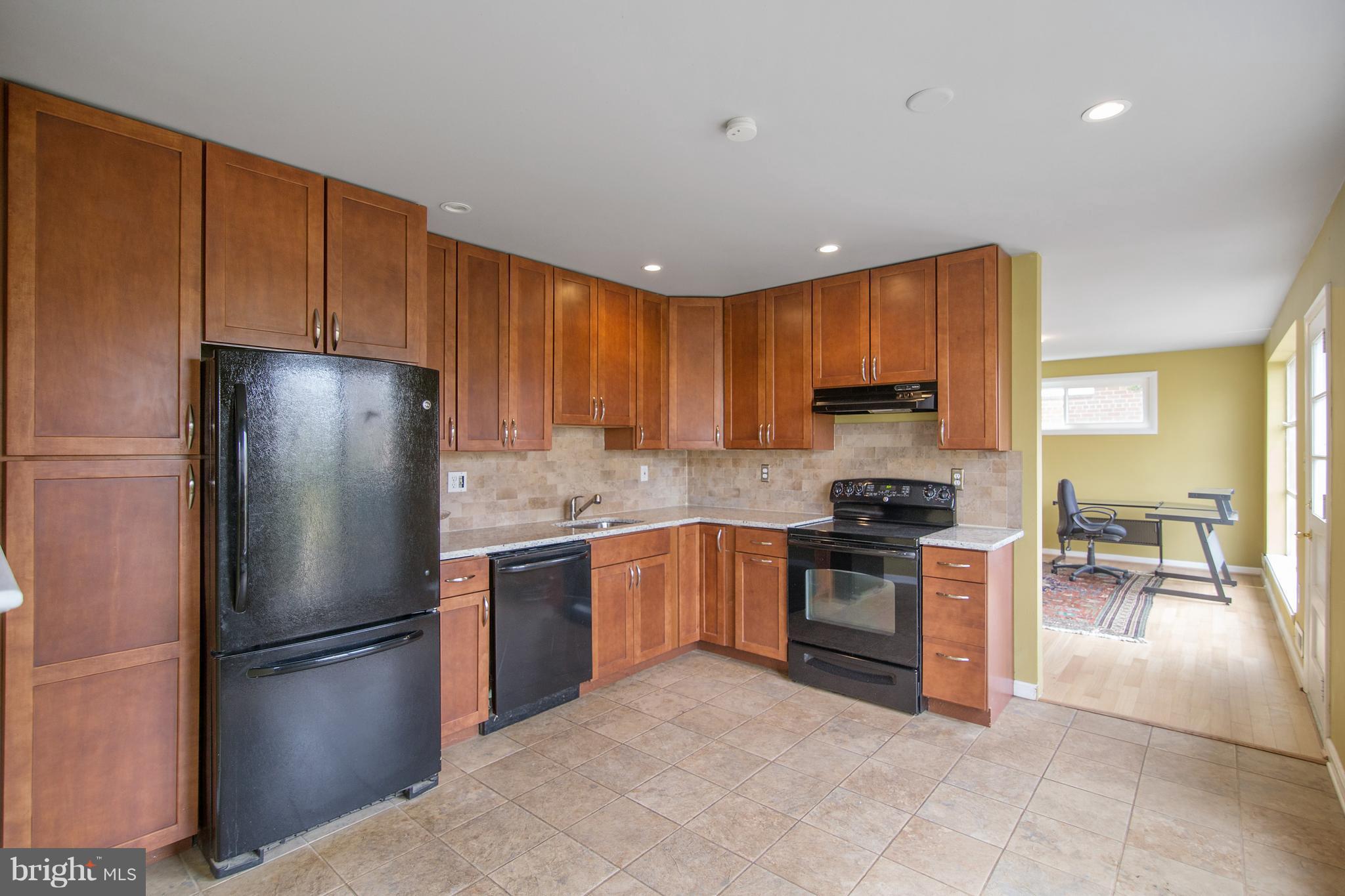 12916 Goodhill Road Silver Spring, MD 20906 - Photo 9 of 26 Kitchen