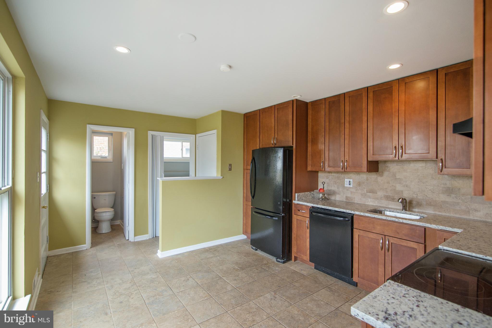 12916 Goodhill Road Silver Spring, MD 20906 - Photo 10 of 26 Kitchen
