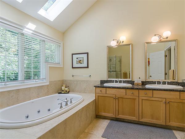 22 Raymond Road Sudbury, MA 01776 - Photo 20 of 30 Gallery Image 20
