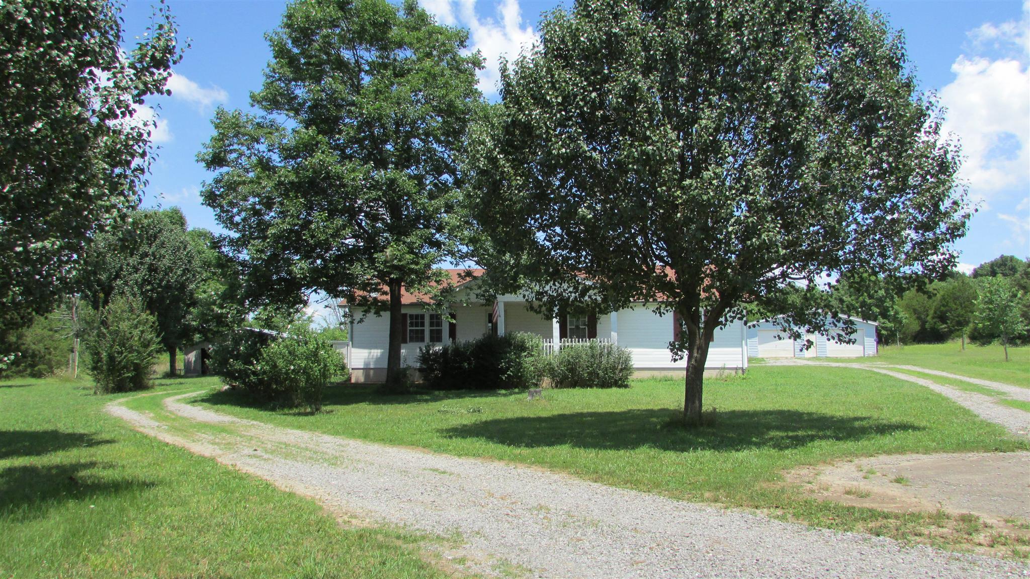 8705 Cobb Road Christiana, TN 37037 - Photo 3 of 20 Gallery Image 3