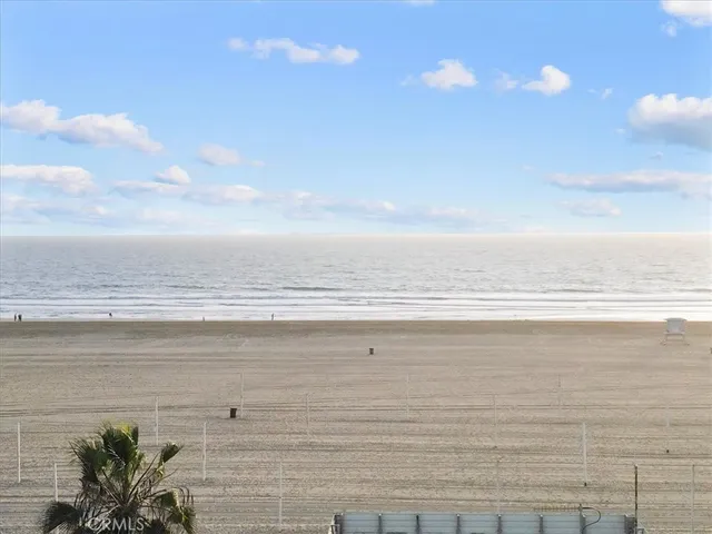 $169,000 | 80 Huntington, Unit 701, Huntington Beach, CA 92648