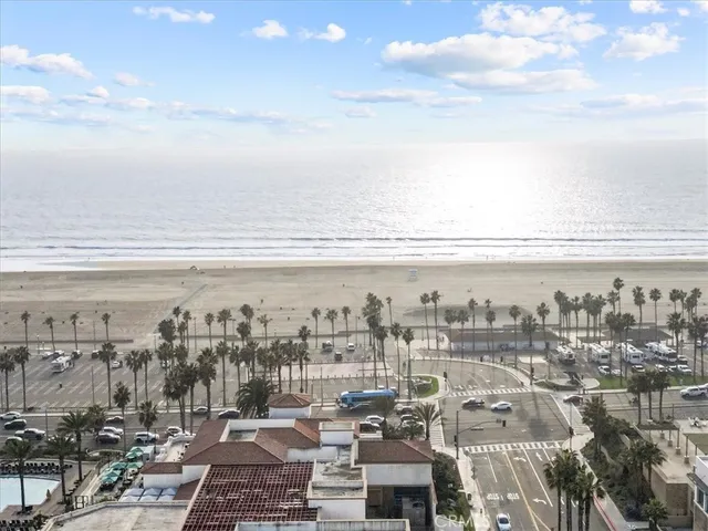 $169,000 | 80 Huntington, Unit 701, Huntington Beach, CA 92648