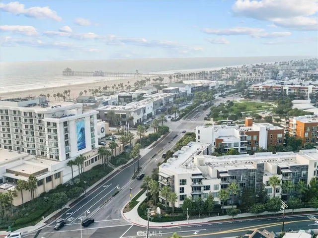$169,000 | 80 Huntington, Unit 701, Huntington Beach, CA 92648