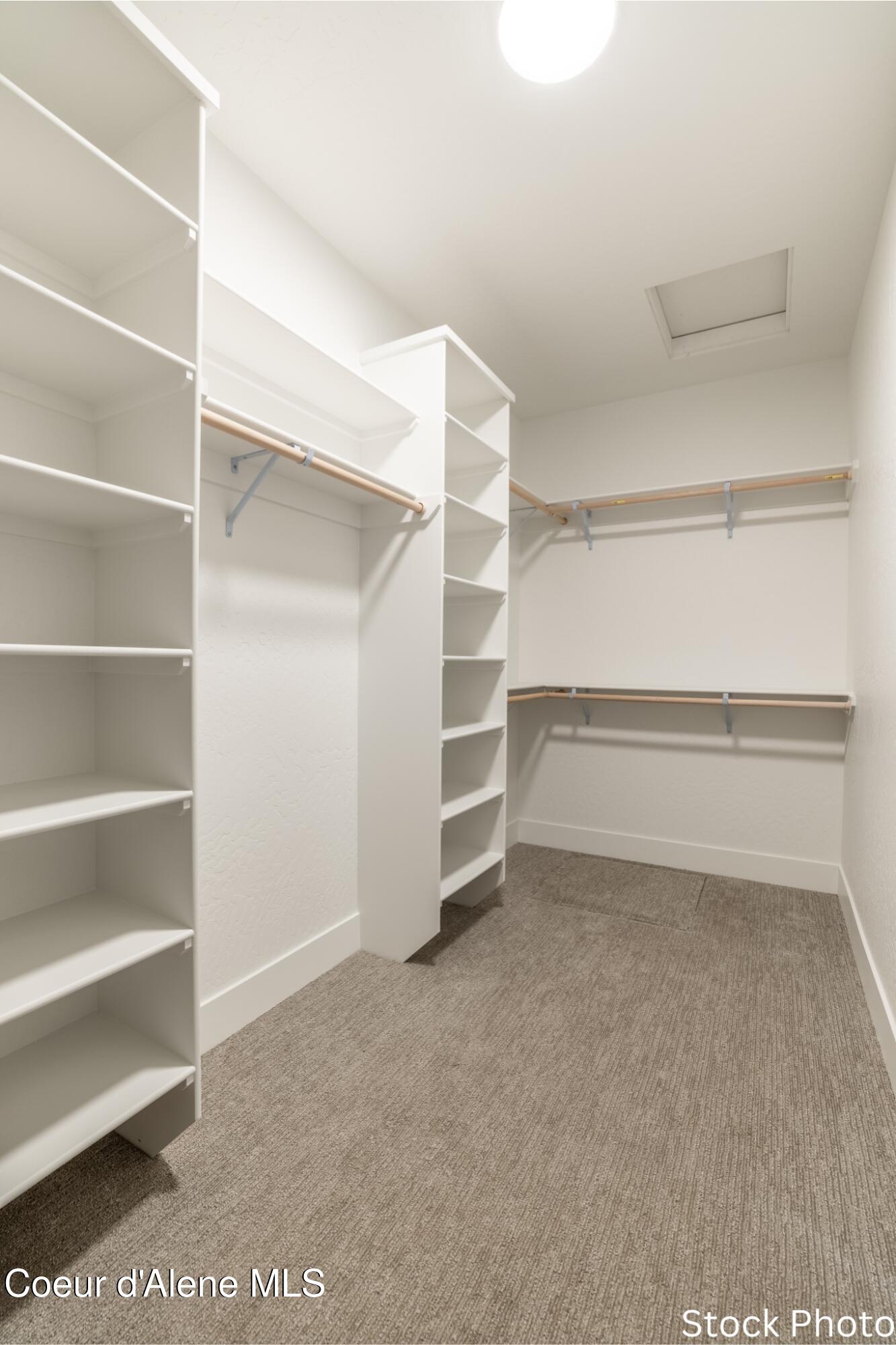11554 North Woolridge Way Rathdrum, ID 83858 - Photo 9 of 16 Walk in closet