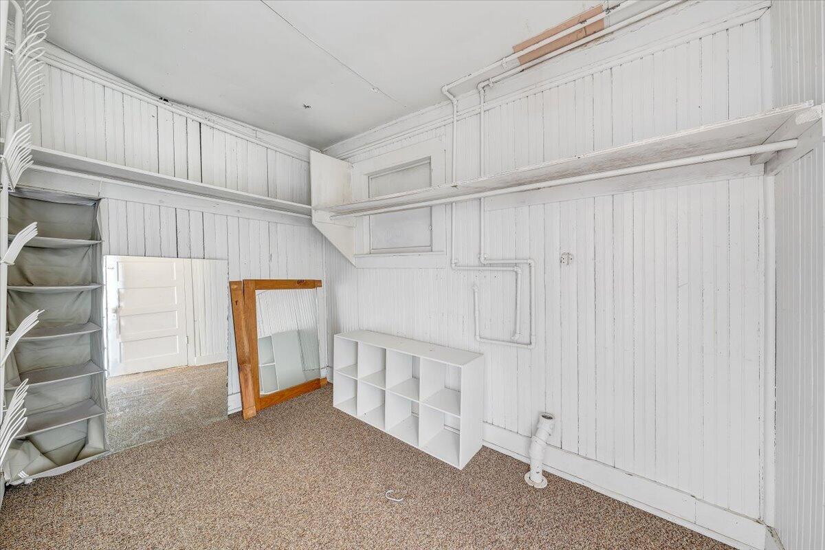 1002 Howbert Avenue Southwest Roanoke, VA 24015 - Photo 22 of 29 23-MIB01536