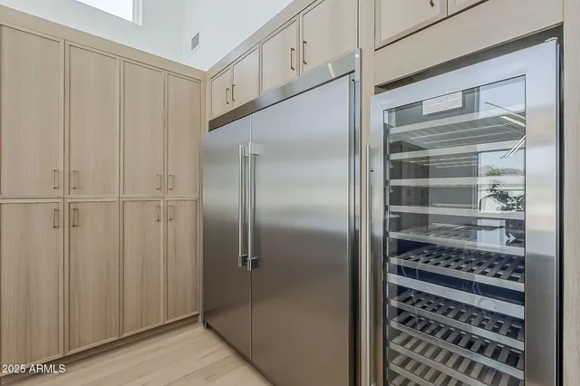 $2,049,900 | 4852 East Piccadilly Road, Phoenix, AZ 85018