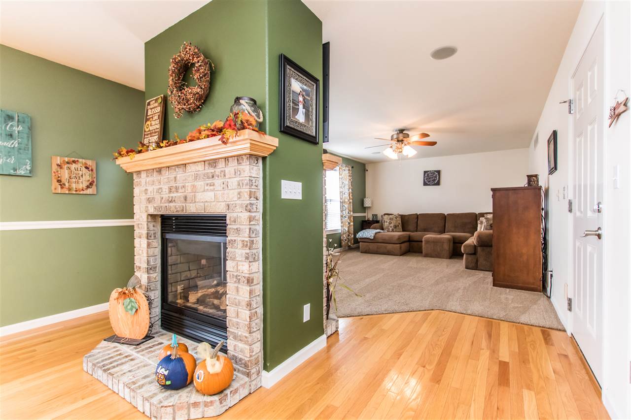 809 Patricia Street Washington, IL 61571 - Photo 11 of 36 Gallery Image 11
