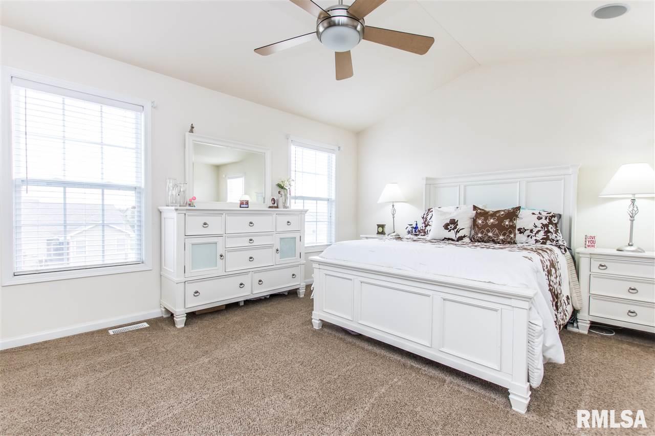 809 Patricia Street Washington, IL 61571 - Photo 15 of 36 Gallery Image 15