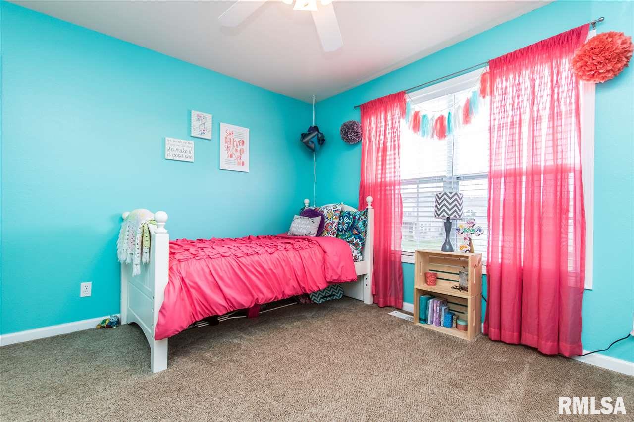 809 Patricia Street Washington, IL 61571 - Photo 24 of 36 Gallery Image 24