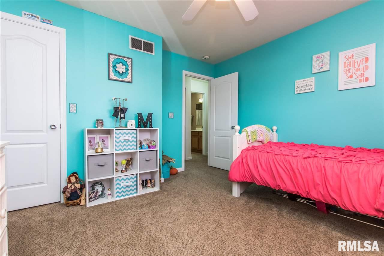 809 Patricia Street Washington, IL 61571 - Photo 25 of 36 Gallery Image 25