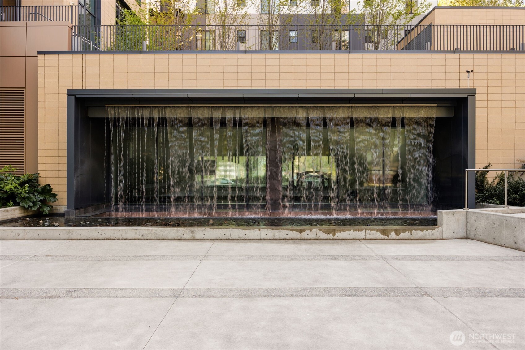 800 Columbia Street, Unit 808 Seattle, WA 98104 - Photo 37 of 38 a view of entrance front of the house