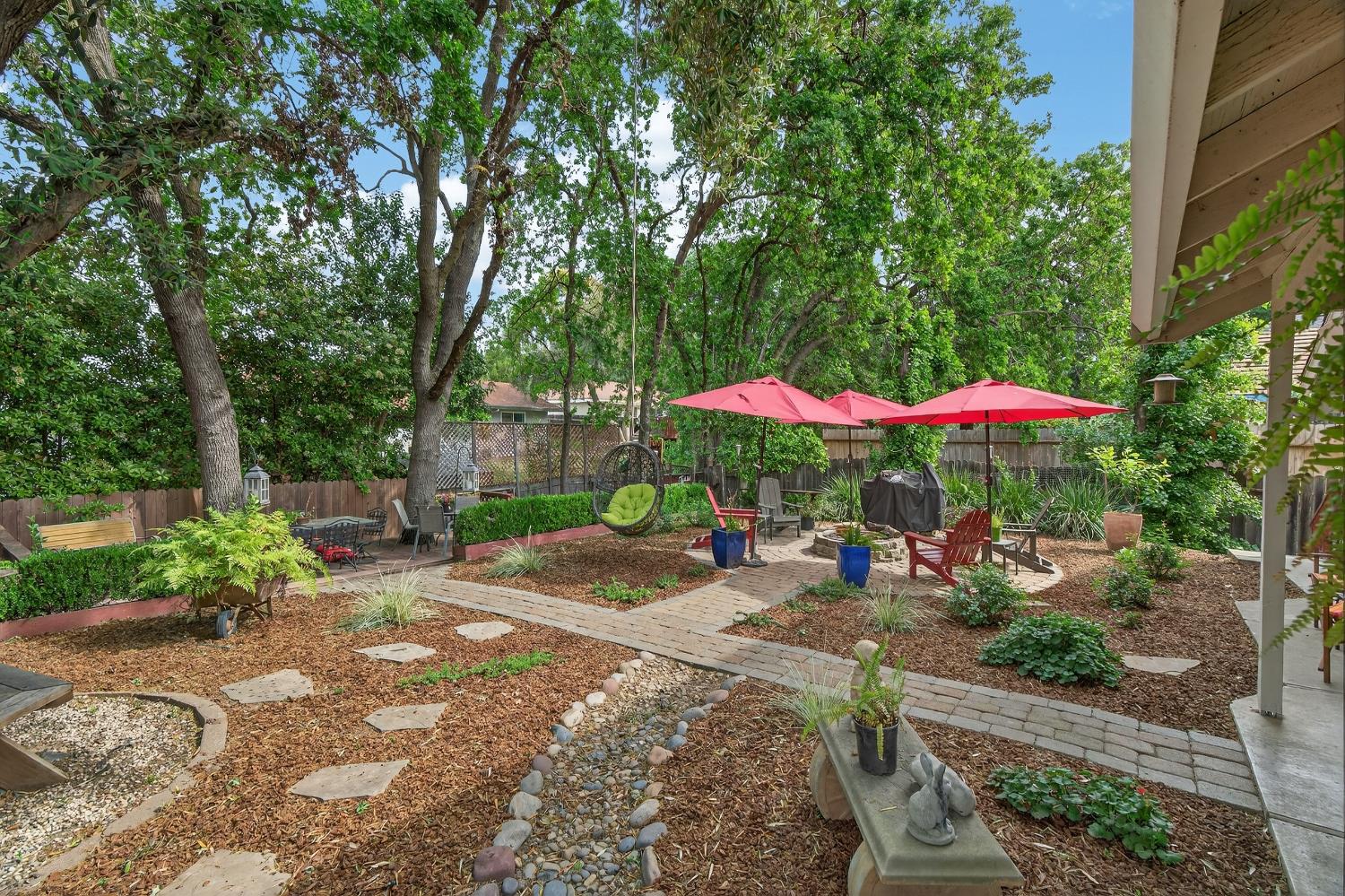 6306 Perrin Way Carmichael, CA 95608 - Photo 11 of 36