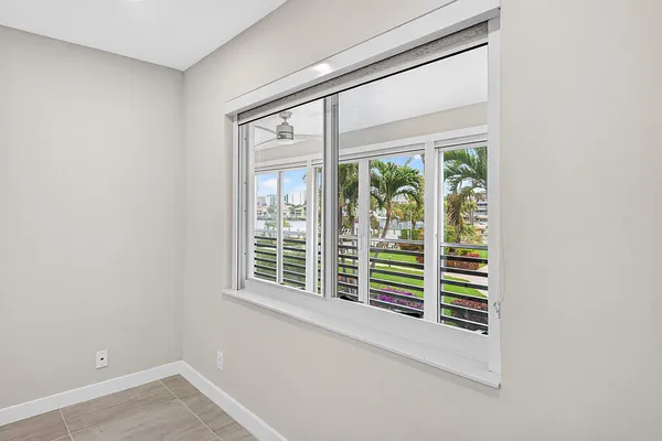 $3,950 | 3351 Spanish Trail, Unit 212, Delray Beach, FL 33483