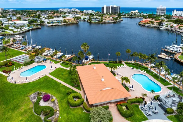 $3,950 | 3351 Spanish Trail, Unit 212, Delray Beach, FL 33483