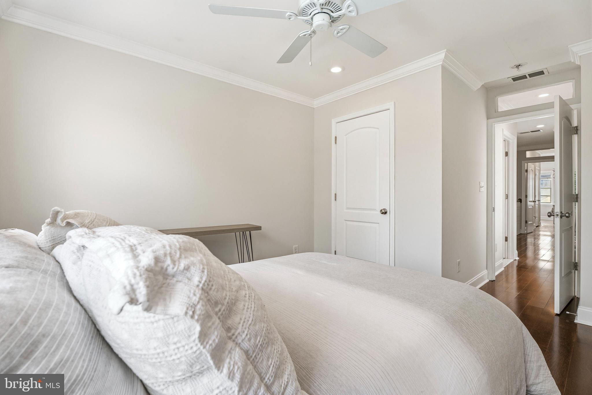 721 South Port Street Baltimore, MD 21224 - Photo 23 of 28