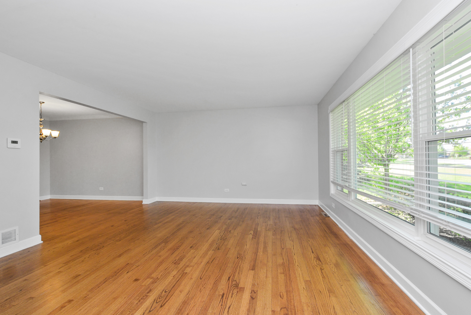 433 Hackberry Road Frankfort, IL 60423 - Photo 10 of 27 a view of an empty room and glass door