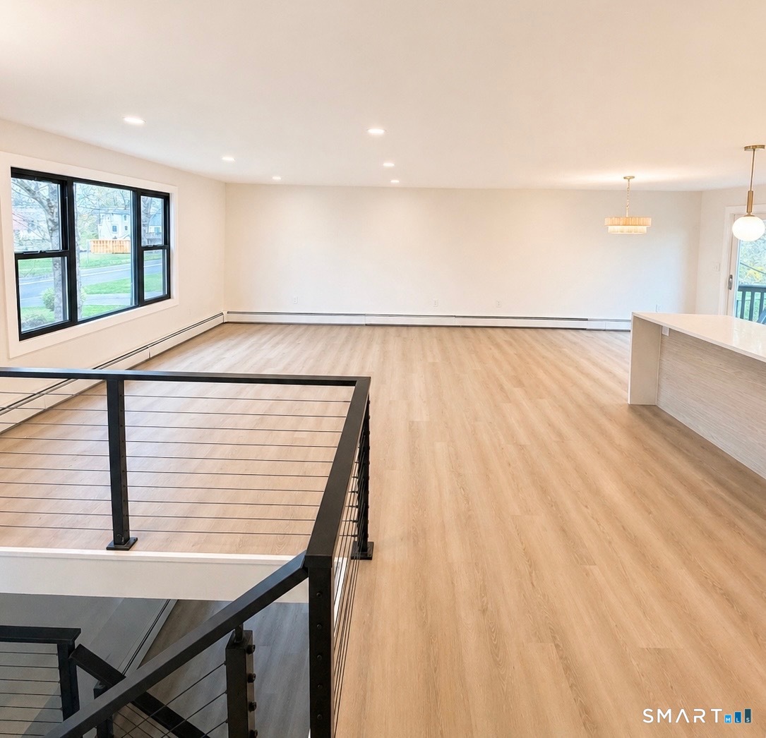 77 School House Road Wallingford, CT 06492 - Photo 4 of 20