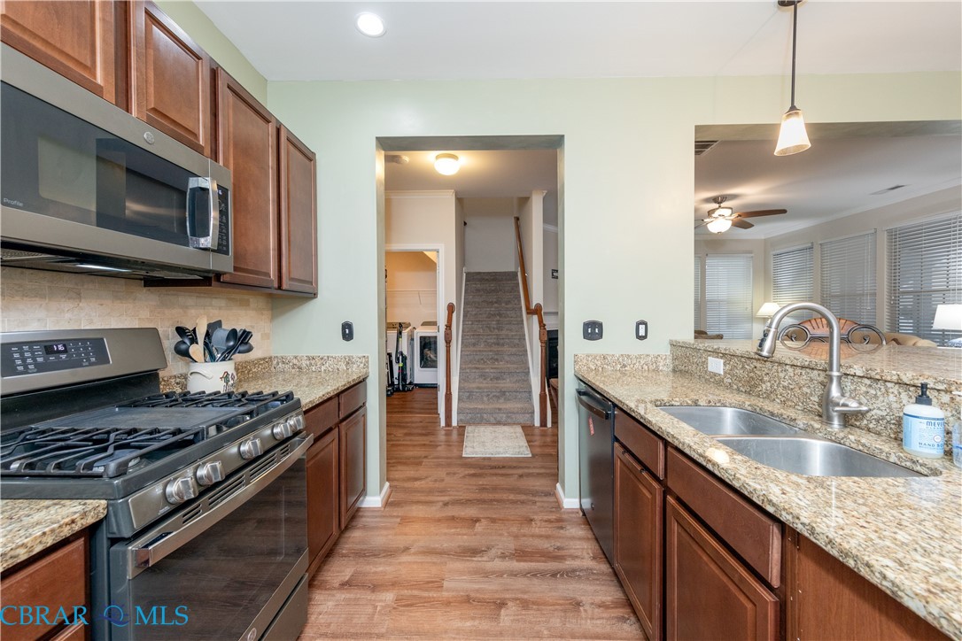 7180 Cooks View Lane Hayes, VA 23072 - Photo 12 of 43