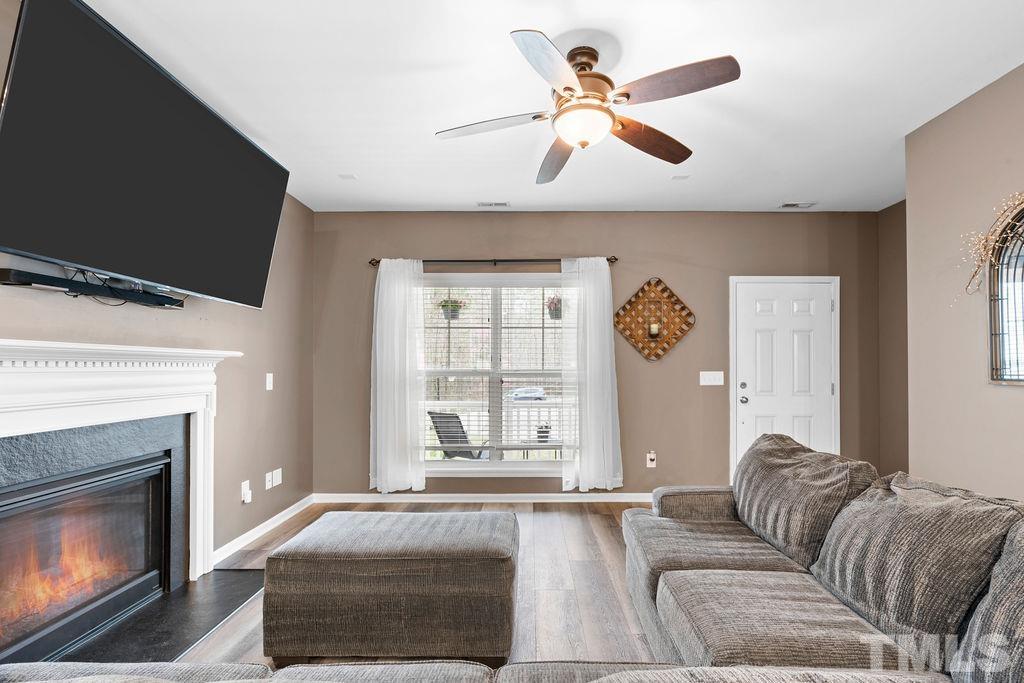 1141 Farmers Branch Road Willow Spring, NC 27592 - Photo 7 of 29