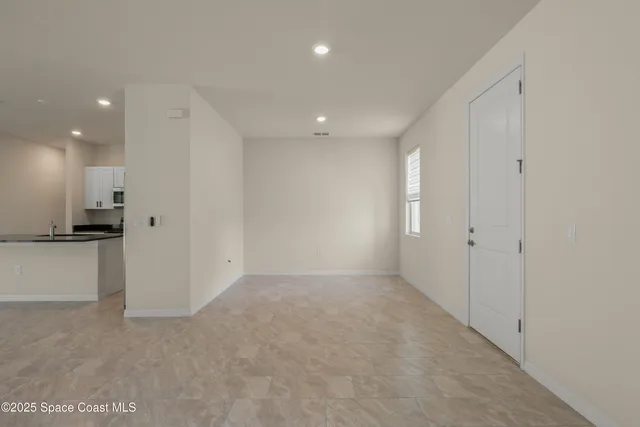 $2,800 | 1426 Seeley Circle Northwest, Palm Bay, FL 32907