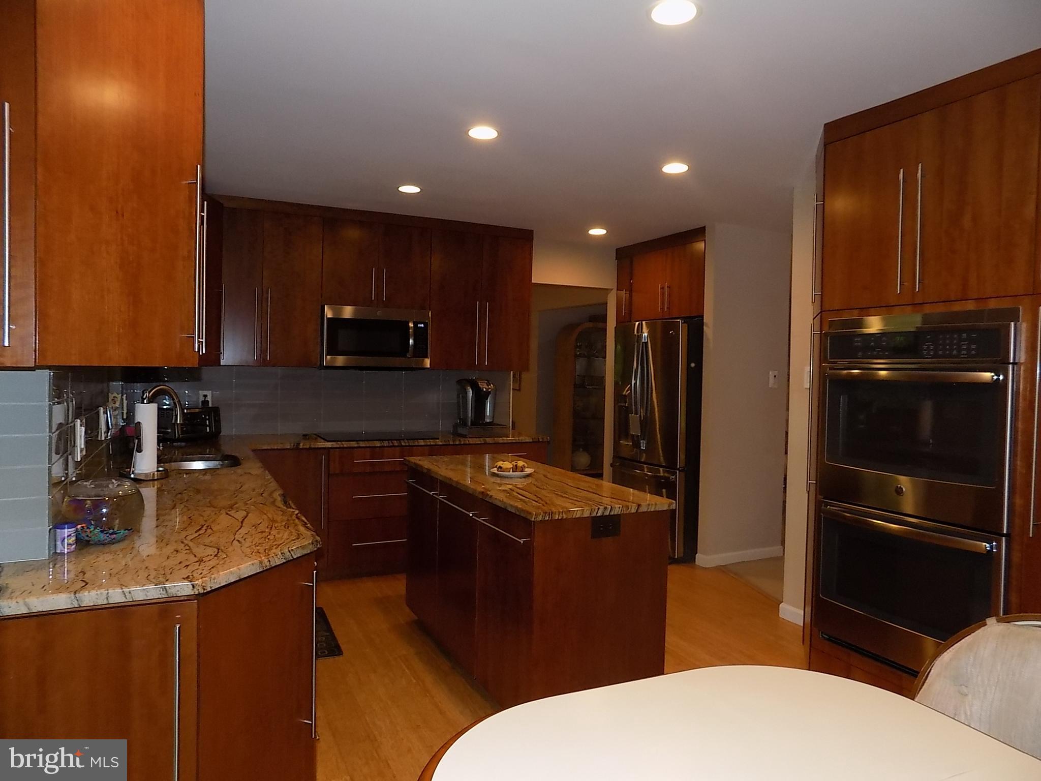 762 Bridgeview Road Feasterville-Trevose, PA 19053 - Photo 14 of 50 Gallery Image 14