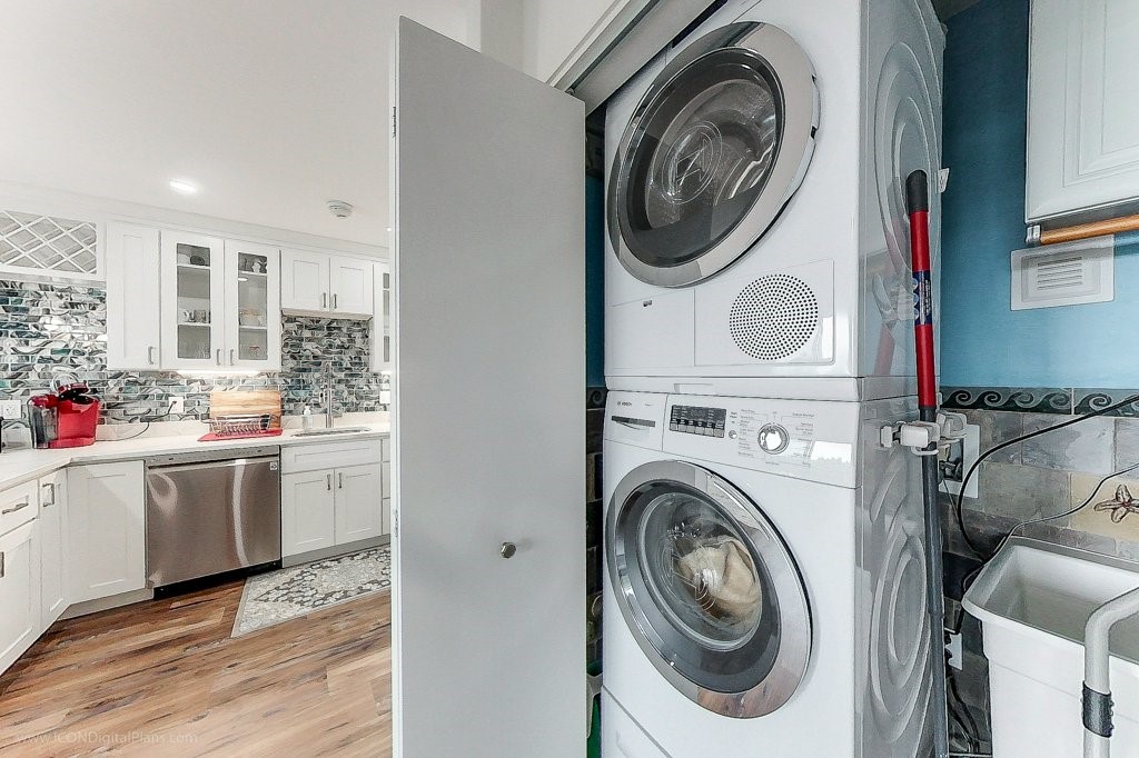 317 America Street Newport, RI 02840 - Photo 13 of 22