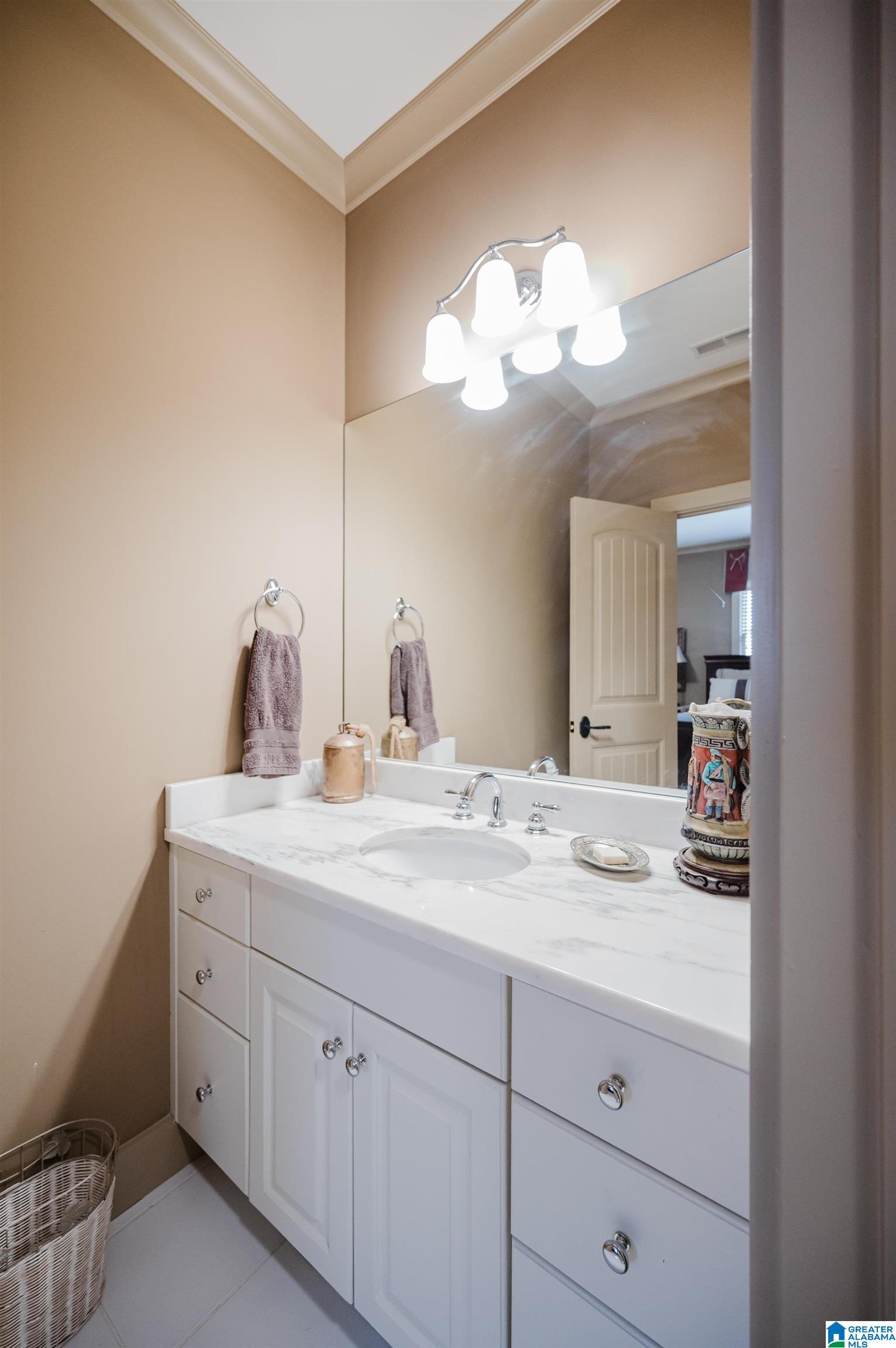 5226 Mountain Ridge Parkway Birmingham, AL 35222 - Photo 32 of 52