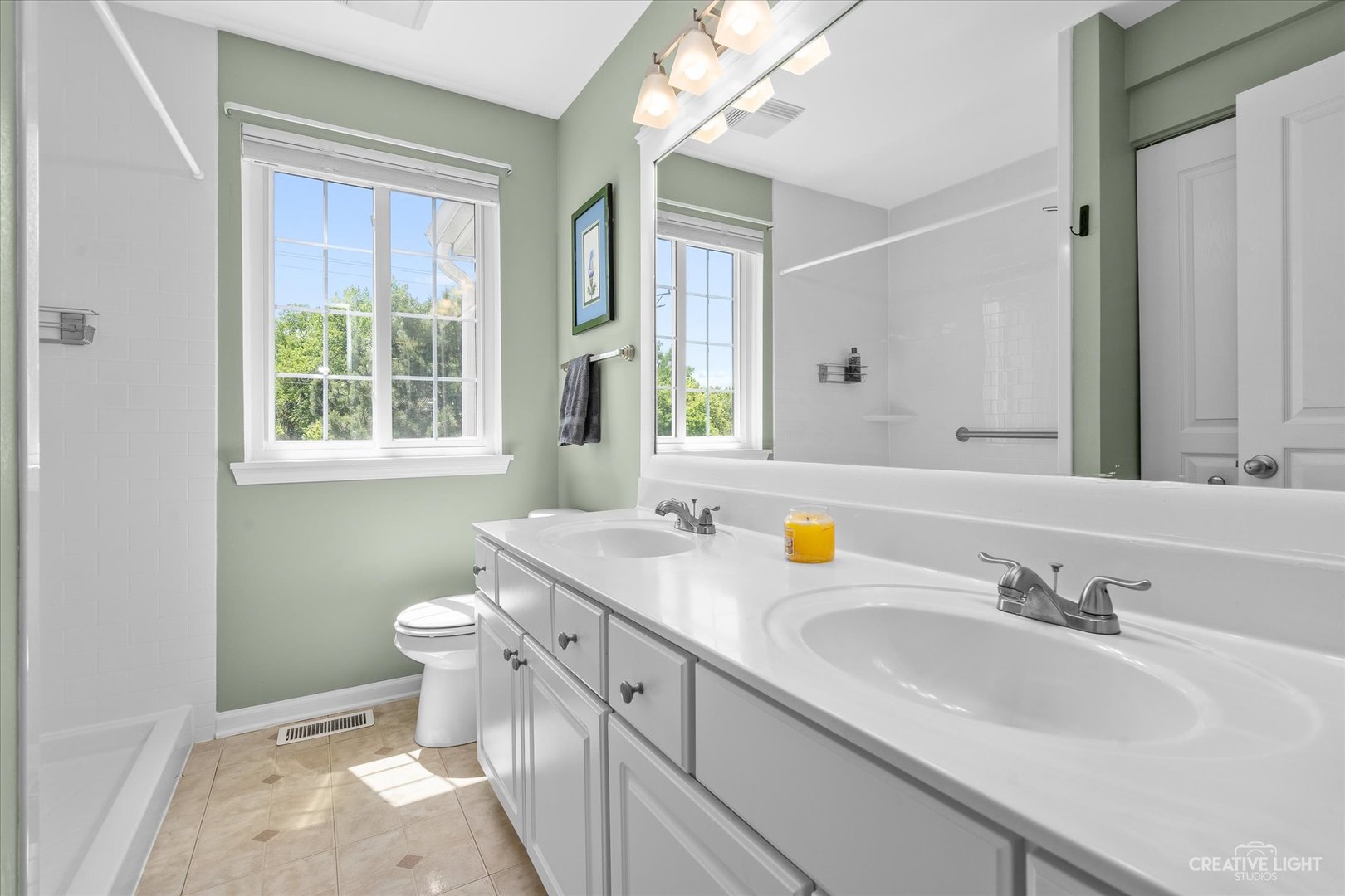 1703 Spaulding Road Bartlett, IL 60103 - Photo 11 of 19 Gallery Image 11