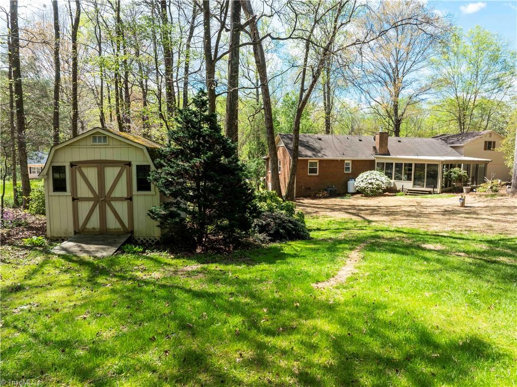 1475 Fieldmount Road Kernersville, NC 27284 - Photo 10 of 35 Gallery Image 10