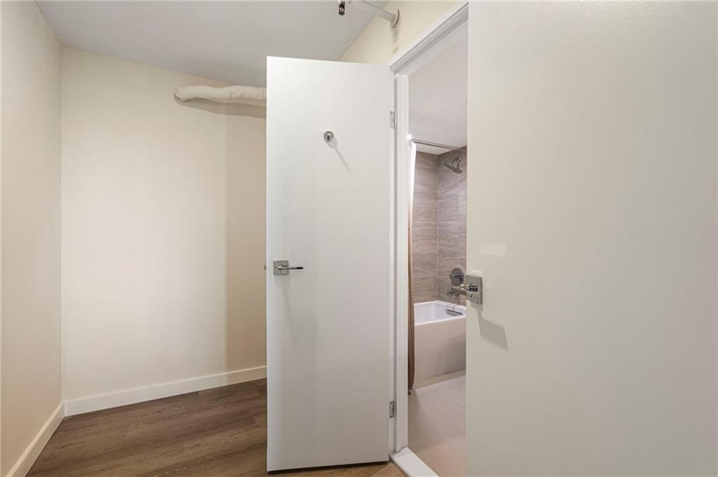 2460 Peachtree Road Northeast, Unit 613 Atlanta, GA 30305 - Photo 19 of 38