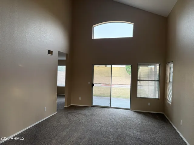 $2,200 | 19637 North 49th Avenue, Glendale, AZ 85308
