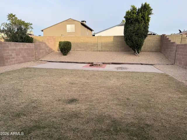 $2,200 | 19637 North 49th Avenue, Glendale, AZ 85308