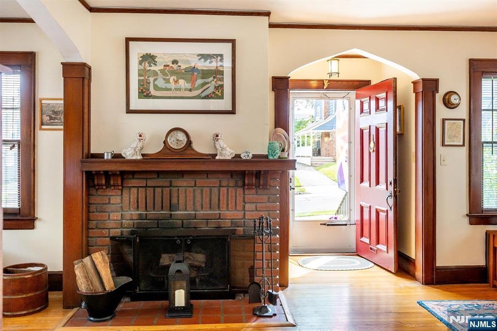 17 Madison Street Glen Ridge, NJ 07028 - Photo 5 of 36