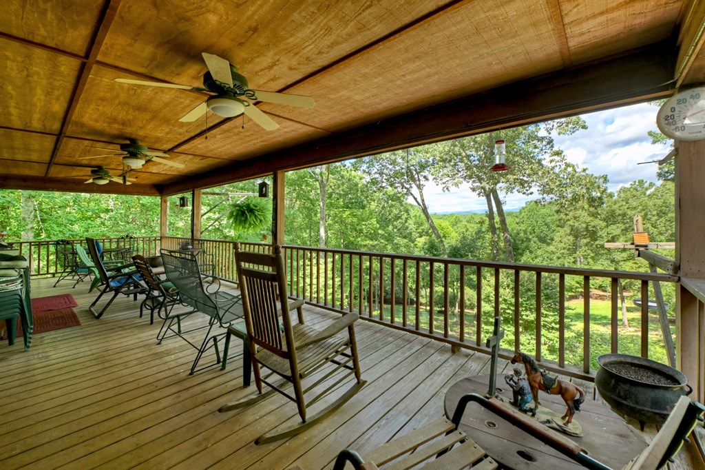 88 Wagon Tracks Ridge Mineral Bluff, GA 30559 - Photo 6 of 79