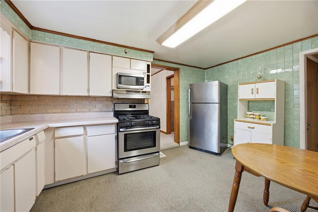 514 Rostraver Road Belle Vernon, PA 15012 - Photo 10 of 44