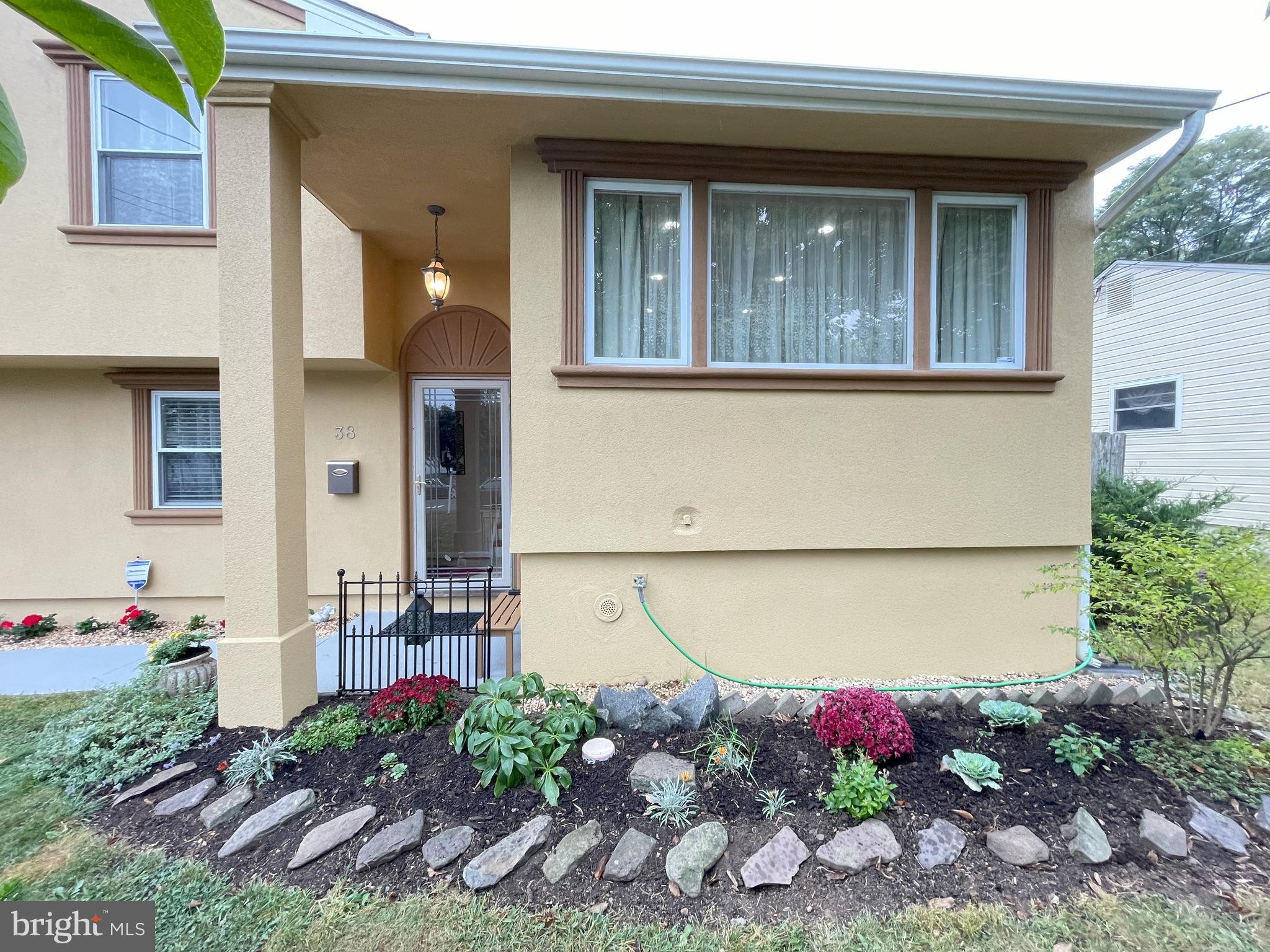38 Sherbrooke Road Ewing, NJ 08638 - Photo 4 of 33
