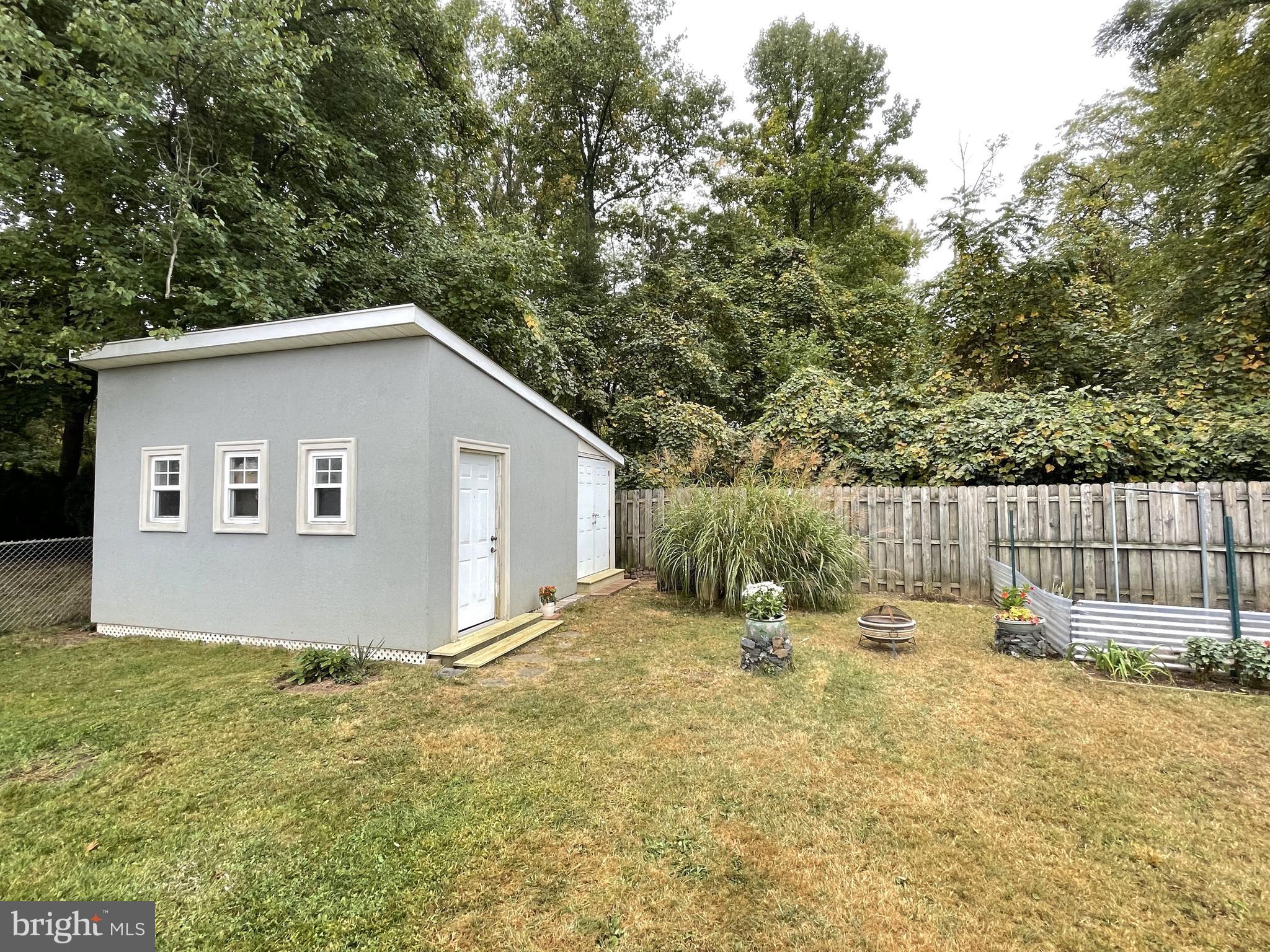 38 Sherbrooke Road Ewing, NJ 08638 - Photo 9 of 33