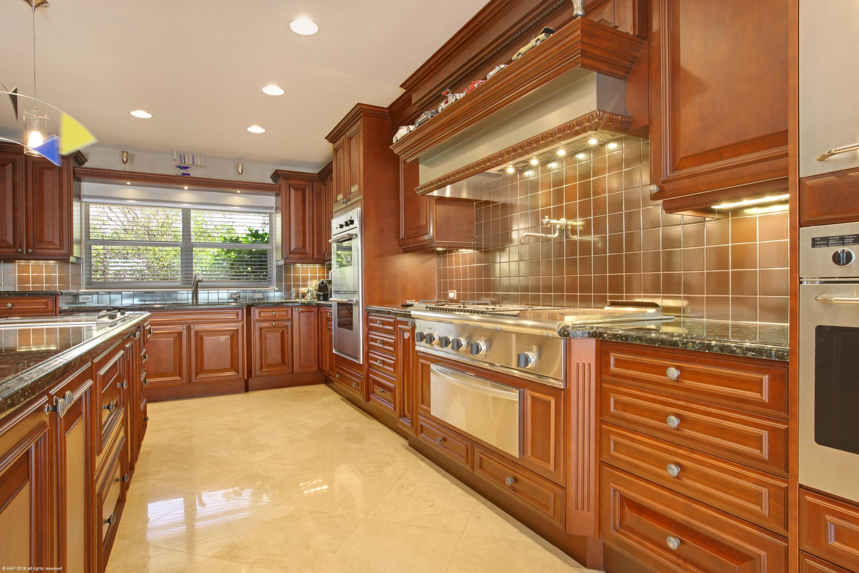 1216 Mulberry Way Boca Raton, FL 33486 - Photo 13 of 38 CHEF'S KITCHEN