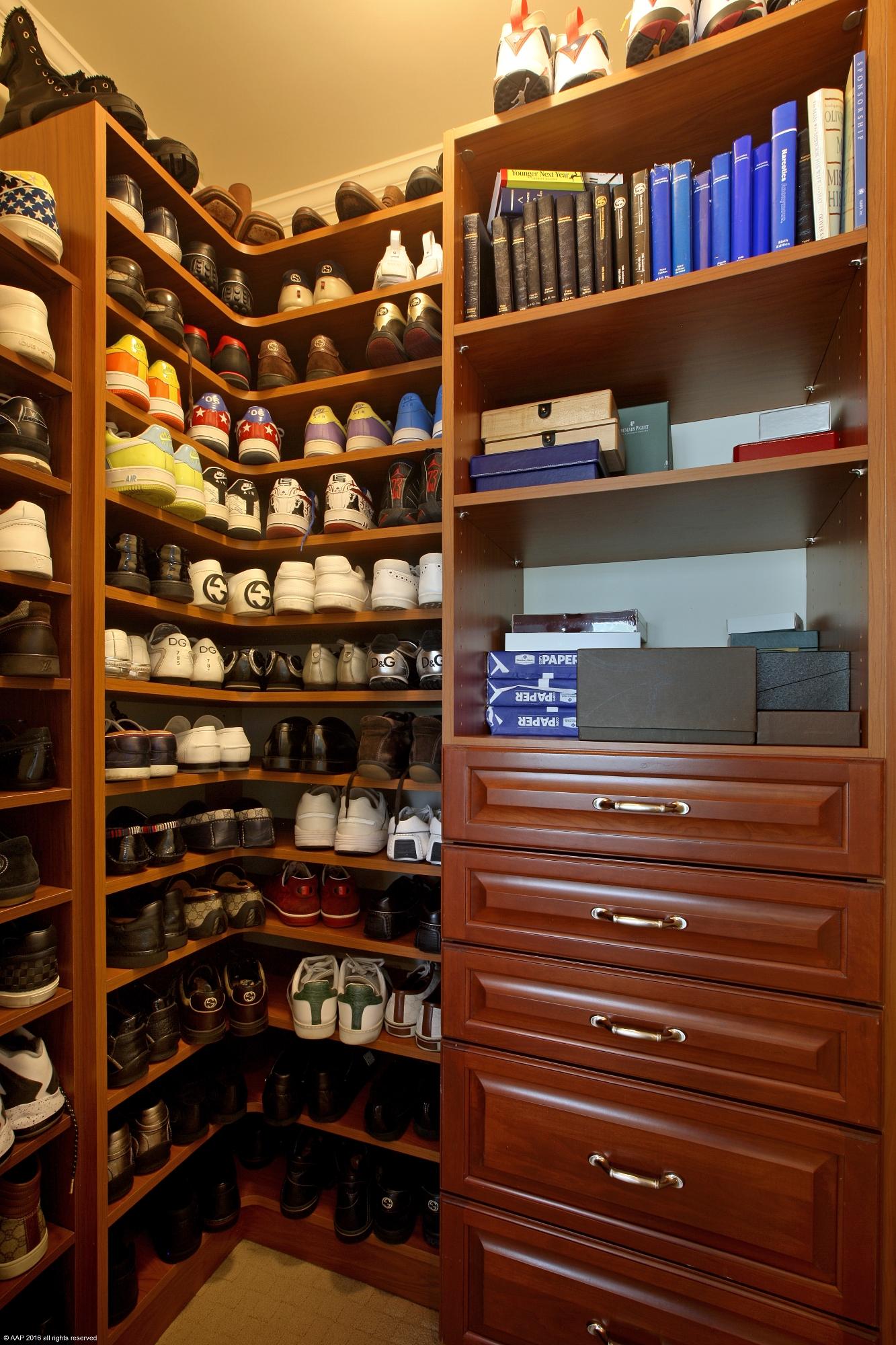 1216 Mulberry Way Boca Raton, FL 33486 - Photo 27 of 38 OFFICE - 3RD BEDROOM CLOSET