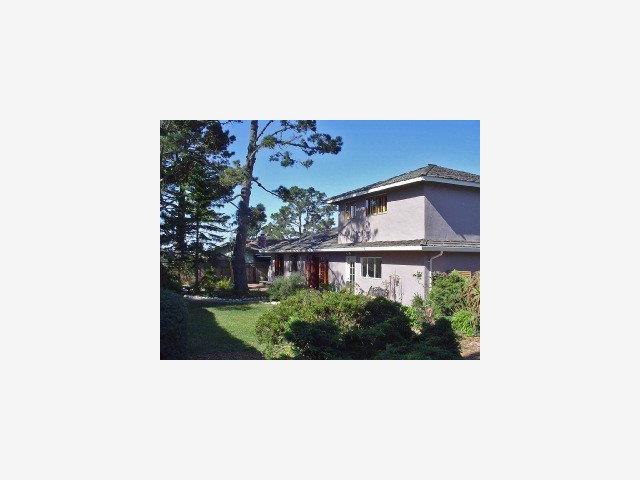 2824 Pine Circle Pacific Grove, CA 93950 - Photo 4 of 9 a picture of a person on a street