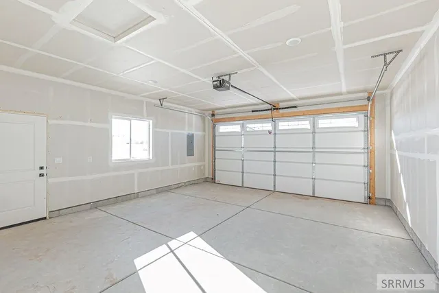 $344,900 | 3847 Mountain Bluebird Way, Ammon, ID 83406