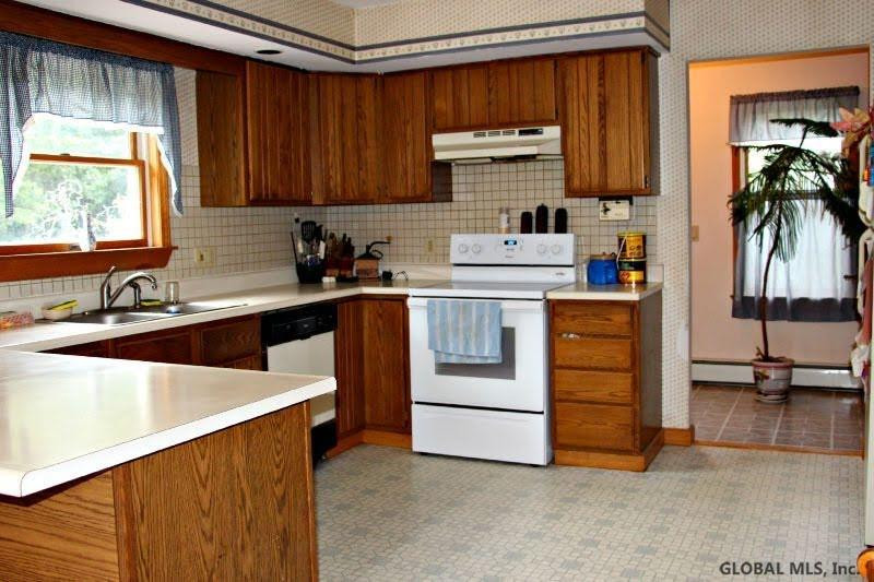 157 Evergreen Road Cobleskill, NY 12043 - Photo 3 of 16 Photo 3